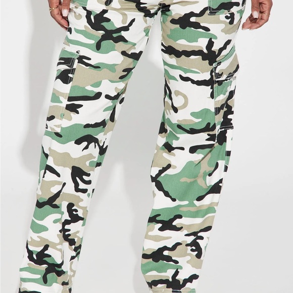 Lime green Army printed pants - Picture 2 of 4